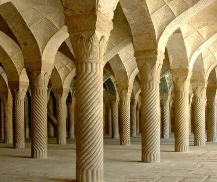خلاقیت و ابتکار عمل حرف اول را در تقویت و احیای نقش مساجد در جامعه می‌زند