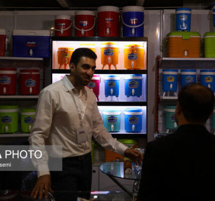 حضور جهاد دانشگاهی تهران در نوزدهمین نمایشگاه بین‌المللی «ایران‌پلاست»